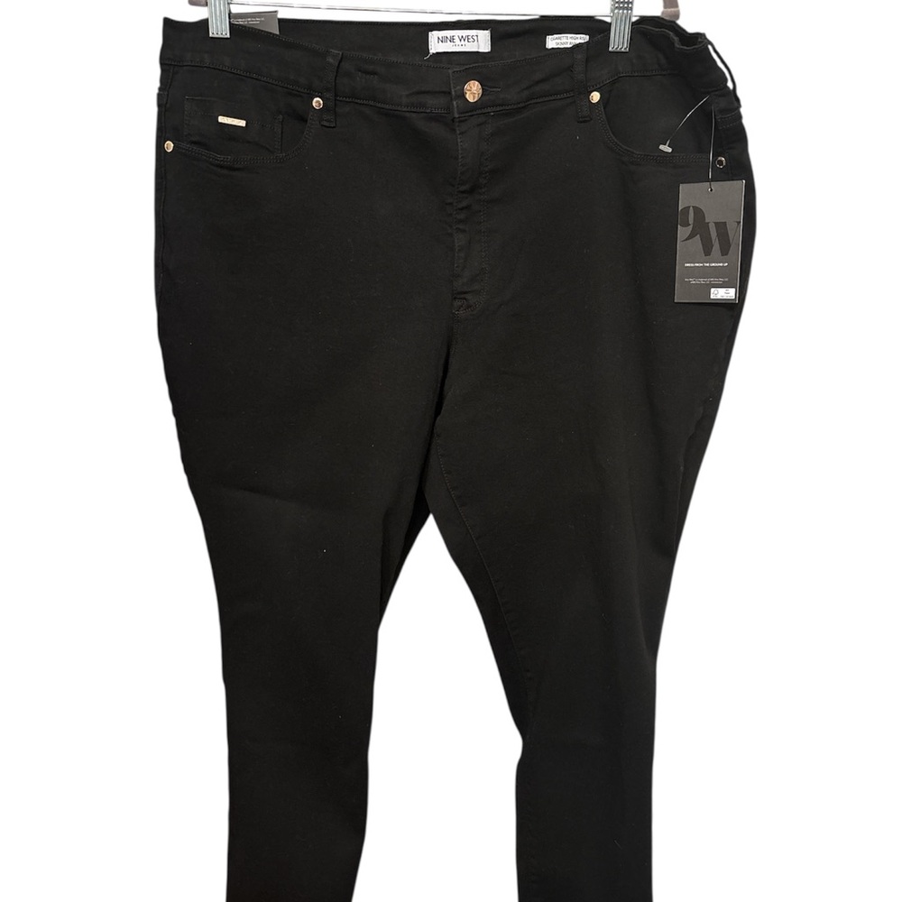 Nine West Women's Classic Black Skinny Jeans